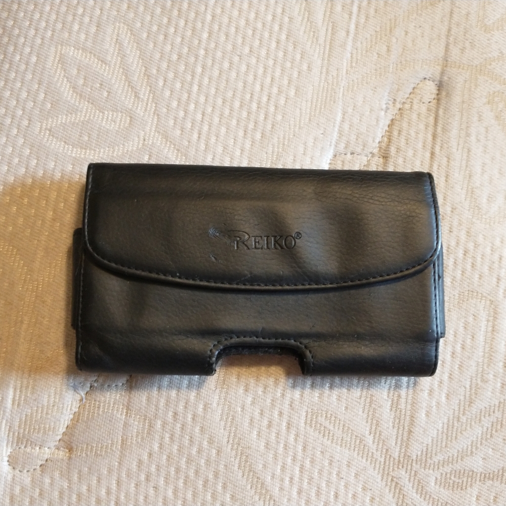 FREE Cellphone case w/ purchase